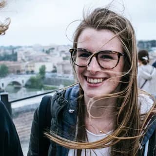 Selin Okay profil fotoğrafı